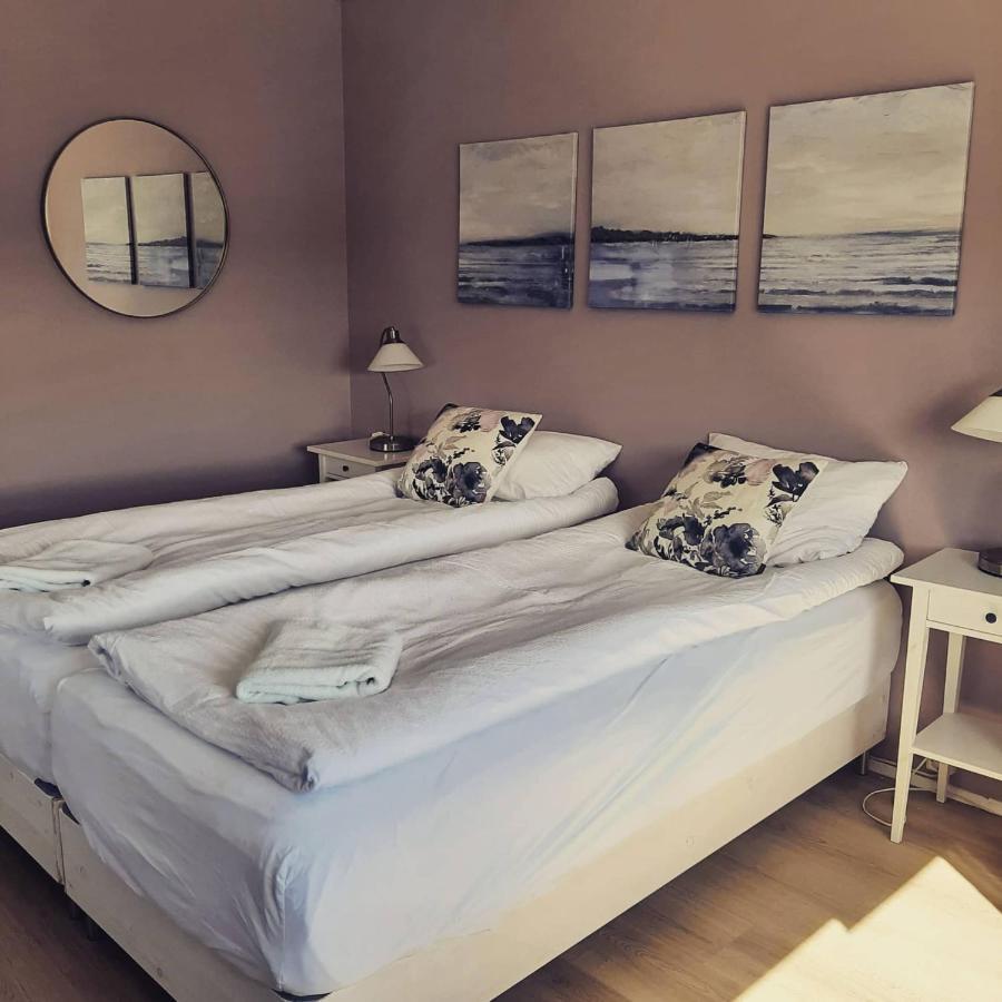 Grindavik Guesthouse Self Check In & Out Exterior photo