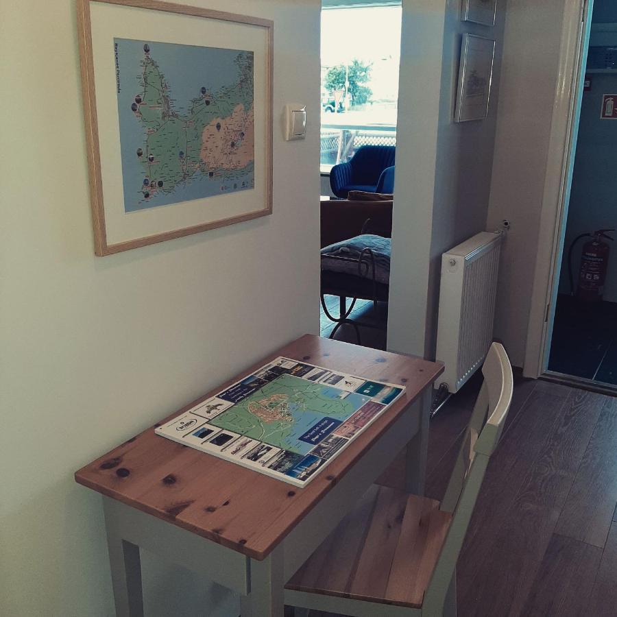 Grindavik Guesthouse Self Check In & Out Exterior photo